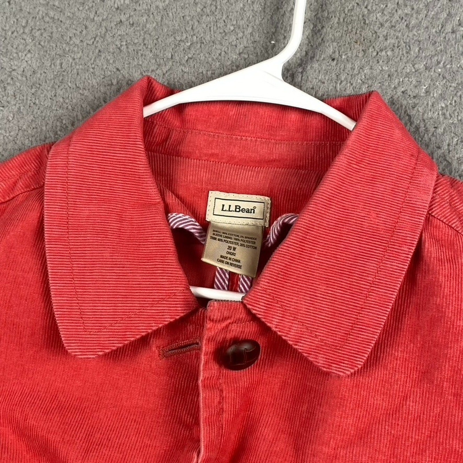 L.L. Bean Women's Pink Corduroy Jacket Size 20W Button Front Causal Coat