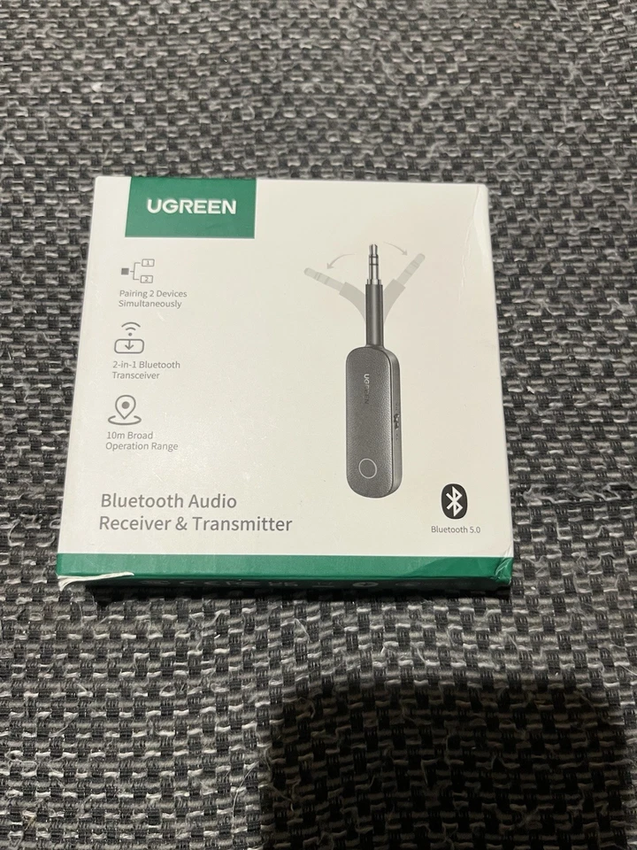 UGREEN Ricevitore Trasmettitore Bluetooth, Adattatore Bluetooth Aux Wireless 3.5mm - Immagine 2 di 3