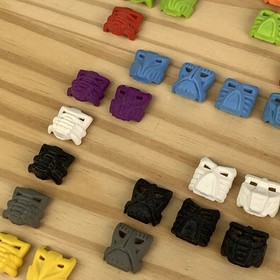 Lego Bionicle 8559 set of 67 Active and Inactive Krana 2002