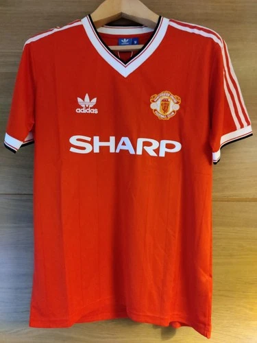 Man United 1983 Home L fits like M Shirt Retro Vintage