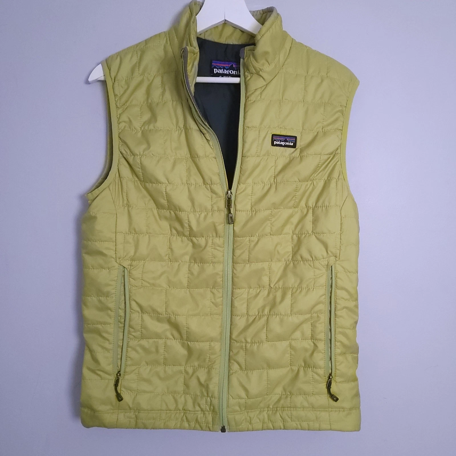 Patagonia Vest Mens Green Nano Puff PrimaLoft Insulated Packable STY84241 Small