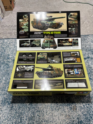 Tamiya 1/16 RC Tank Japan GSDF Type 10 Full Option Kit 56073