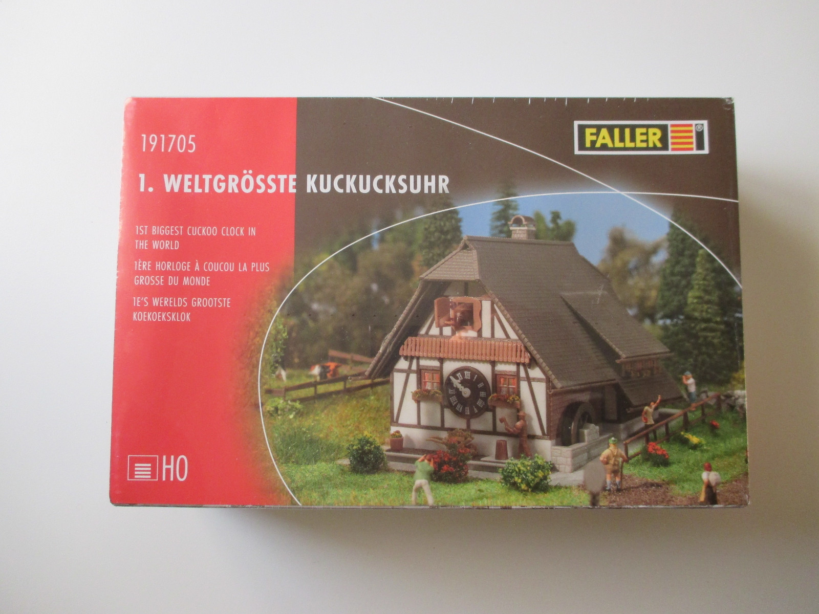 152 x 130 x 102 mm Weltgrößte Kuckucksuhr NEU in OVP Faller 191705 1