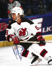Autographed NEAL BROTEN  New Jersey Devils 8x10 photo - COA