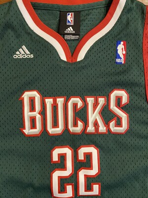 Milwaukee Bucks Boys Youth XL 18-20 length +2 Redd #22 NBA
