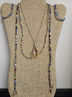 Seed Bead Eye Glasses Holder PENDANT NECKLACE & BEADED BRACELETS