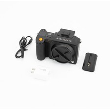 Hasselblad X2D 100C 100MP Medium Format Mirro...