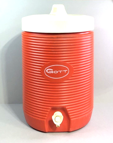 Vintage Gott 2 Gallon Red Water Cooler Insulated Drink Dispenser 1692