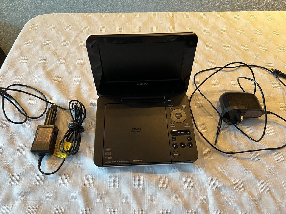 Sony Portable CD/DVD Player White (DVPFX720) With Case & Leads eBay