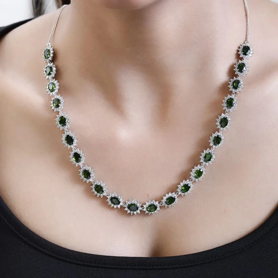 Collar de diopsidos cromados y circonitas blancas 18-20 pulgadas en platino sobre esterlina Foto 3 de 4