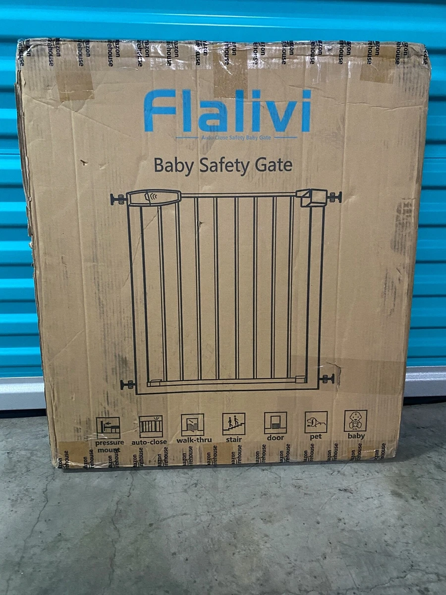 Flalivi auto close store safety baby gate