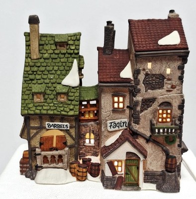 Dept 56 Heritage Collection Dickens Village Oliver Twist Fagins Hideaway Retired