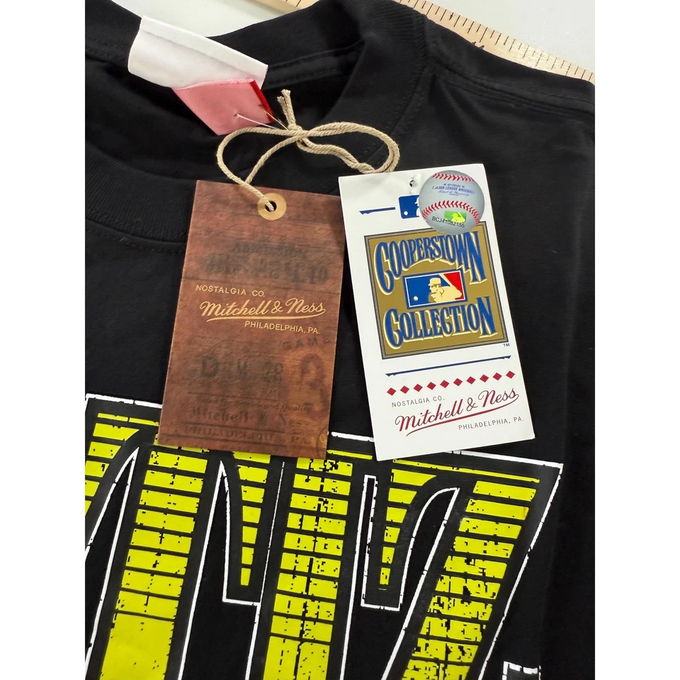 Mitchell & Ness David Ortiz Boston Red Sox Tee Shirt Men's Small Neon NEW - Image 4 of 4