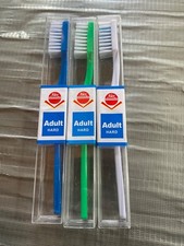 Jamaica Adult toothbrush hard