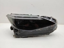 Toyota Yaris Cross 2020 Vorne rechts Scheinwerfer 0D312 UTI11931
