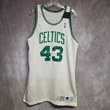 1993 Champion Boston Celtics Lorenzo Williams 43 Game Worn Jersey 46 Lewis Patch
