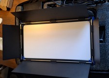 Swit Vango-100 100W 2x1 RGBW Ultra Slim LED Video Flächenleuchte mit DMX