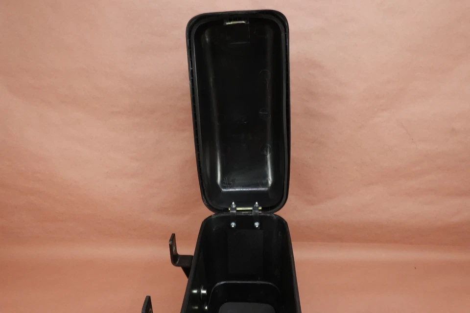 1995-2006 Kawasaki Vulcan VN 800 VN800 Right Saddle Bag Saddlebag - Image 4 of 4