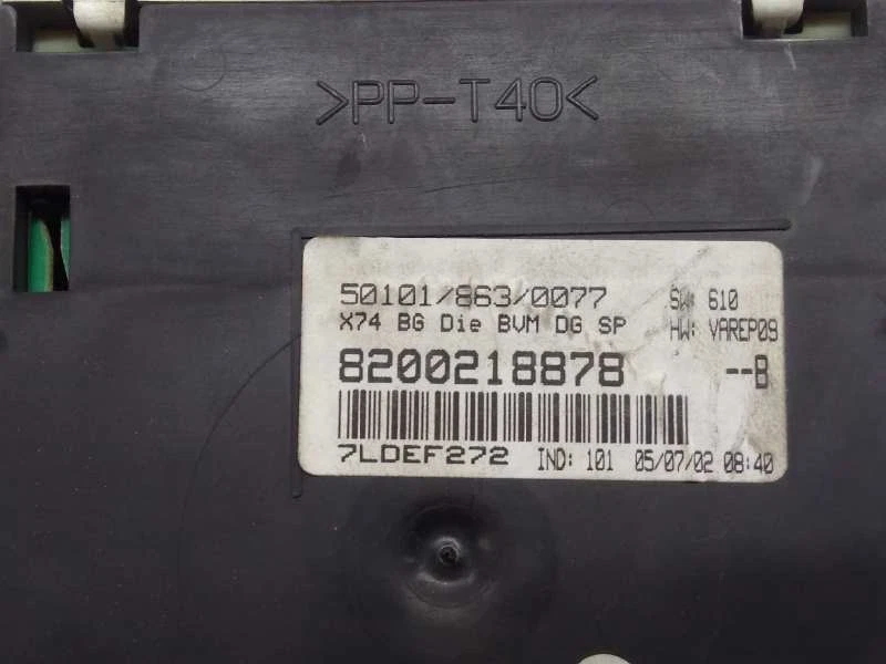 8200218878 cuadro de instrumentos para RENAULT LAGUNA II (BG0) 2001 14100 - Imagen 4 de 4