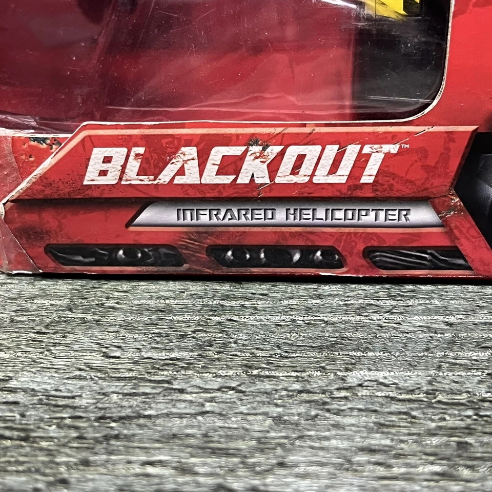 Transformers Blackout Infrared Helicopter RC  Radio Shack 2007 - Image 3 of 4