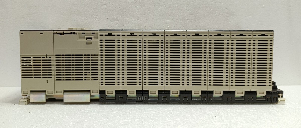 Omron Sysmac CS1G-CPU42H PLC System & PA204, ID261, ID231, OD261