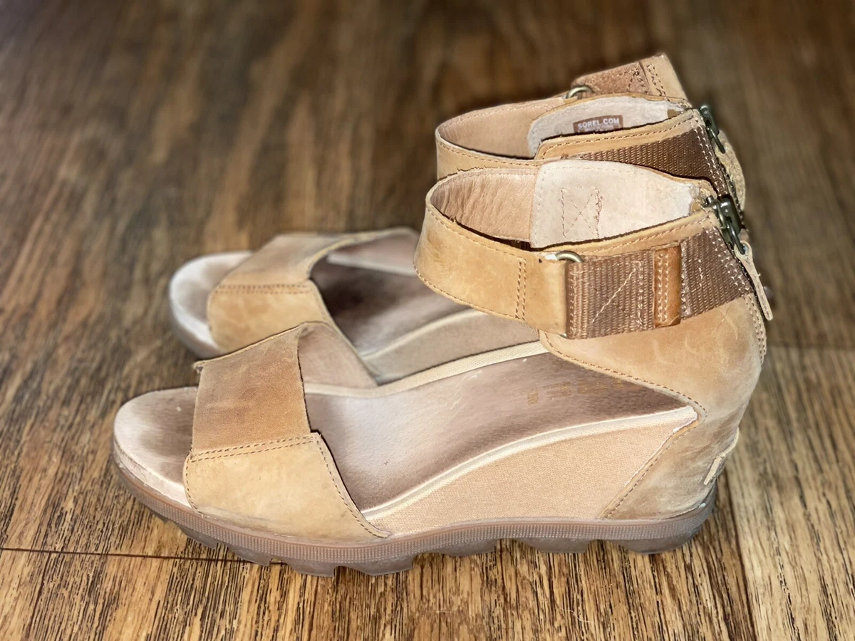 Sorel Joanie II Ankle Strap Women s Size 8.5 Brown Leather Wedge