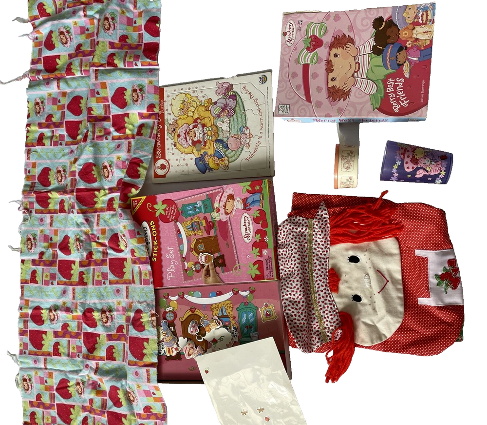 Vintage Strawberry Shortcake Puzzle Collection Fabric Colorform Doll 1980s Pink