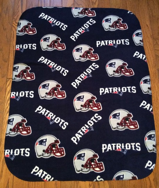 NEW ENGLAND PATRIOTS NFL Print Baby/Kids Fleece Blanket. 39" X 29" New