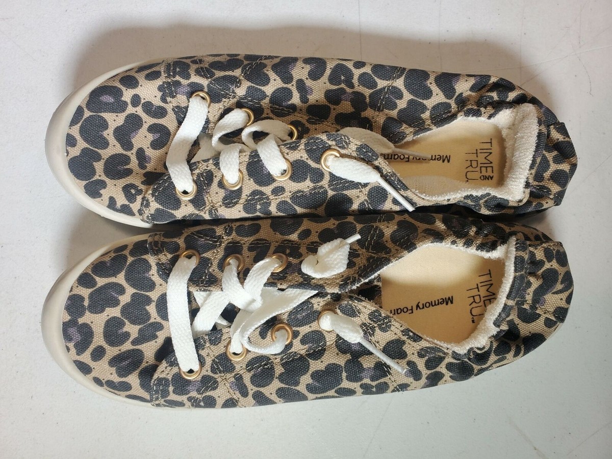 TIME AND TRU WOMEN'S SCRUNCHBACK CANVAS SNEAKERS sz LEOPARD WMTT20CA007