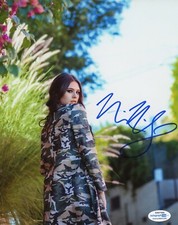 Nicole Maines Supergirl Autographed Signed 8x10 Photo ACOA