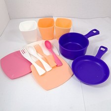 Little Tikes Cook n Store Kitchen pot pan cup plate fork spoon purple peach pink