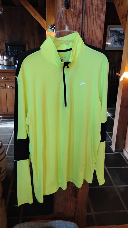 Brooks 1/4 Zip Pullover Shirt Men's  XL Lime Green
