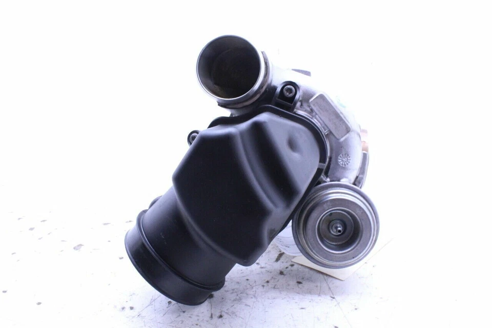 BMW M5 M6 S63 2012-2014 turbocompresor derecho OEM usado Foto 4 de 4