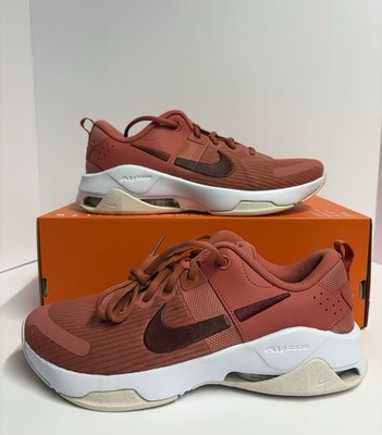 Nike Zoom Bella 6 Women s Running Shoes DR5720 602 Size 9.5 Adobo/Red NIB