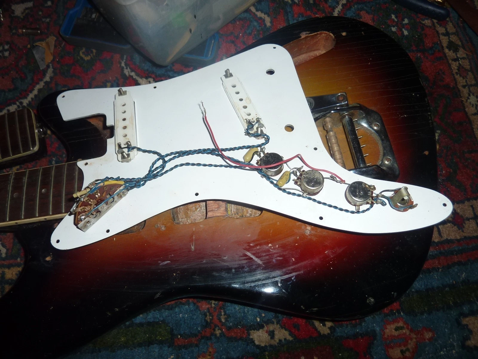 Picture 3 of 6
