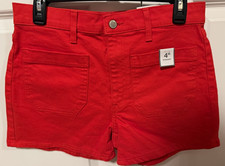 Time and Tru High Rise Chino Shorts Red Women's Size 8 Pockets Cotton