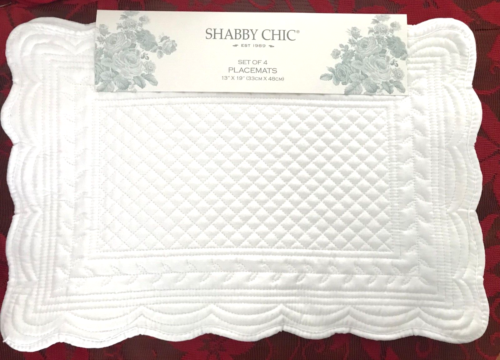 NEW Shabby Chic Set Of 4 Scalloped Edged White Quilted Placemats HOLIDAY