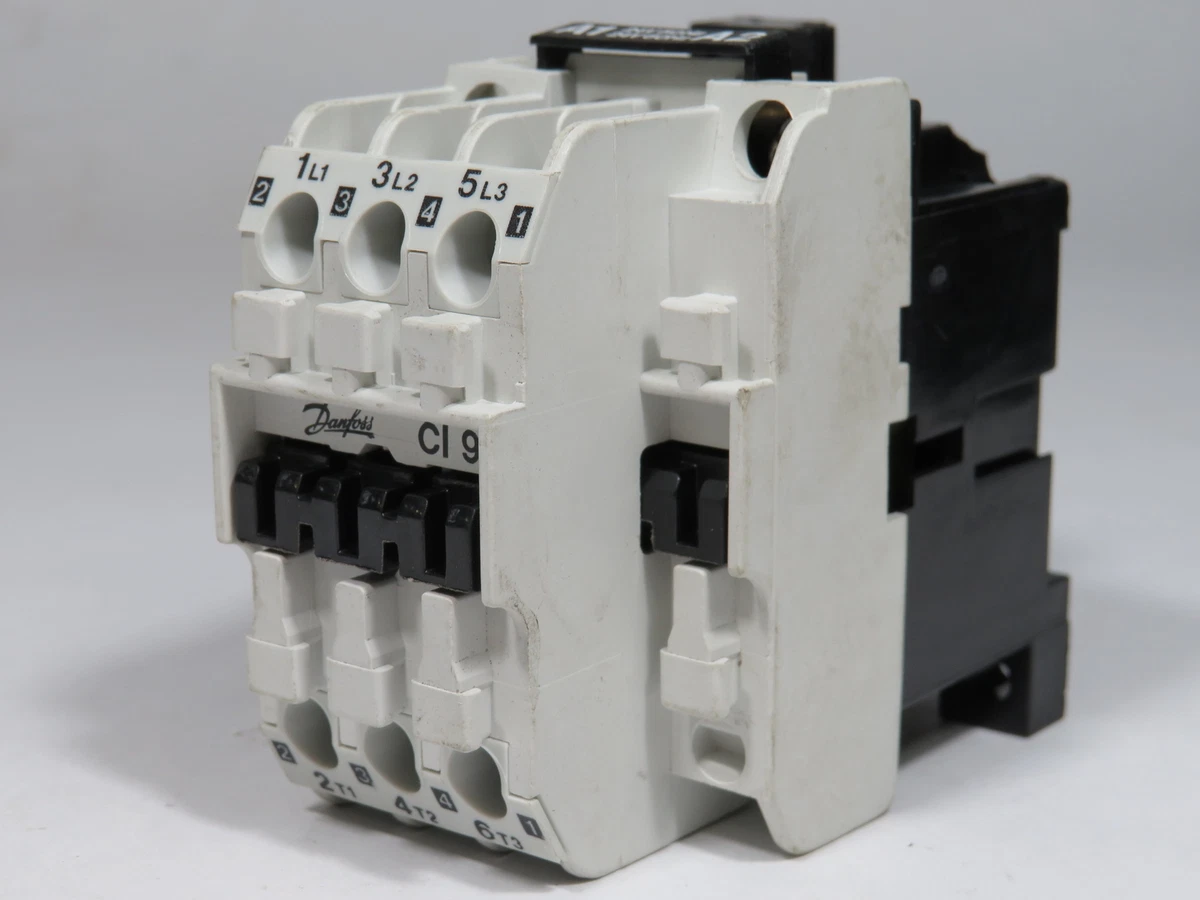 Danfoss 037H002113 CI 9 Contactor 25A 3-Pole 24V 50/60Hz MISSING 