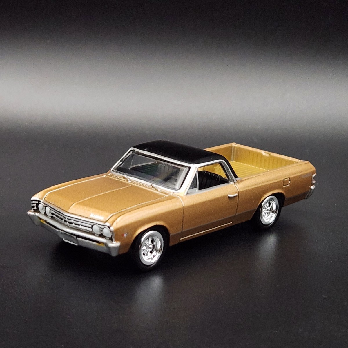 ☆ 67 CHEVY EL CAMINO　　　　　　　　　　【特典会員限定販売】 1967 67 Chevy El Camino Pickup Truck Collectible 1:64 Scal
