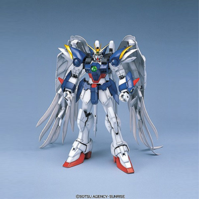 ロボット W-GUNDAM ZeroCustom PERFECT GRADE GUNDAM - 1/60 Wing Gundam Zero Custom Perfect Grade Model Kit PG