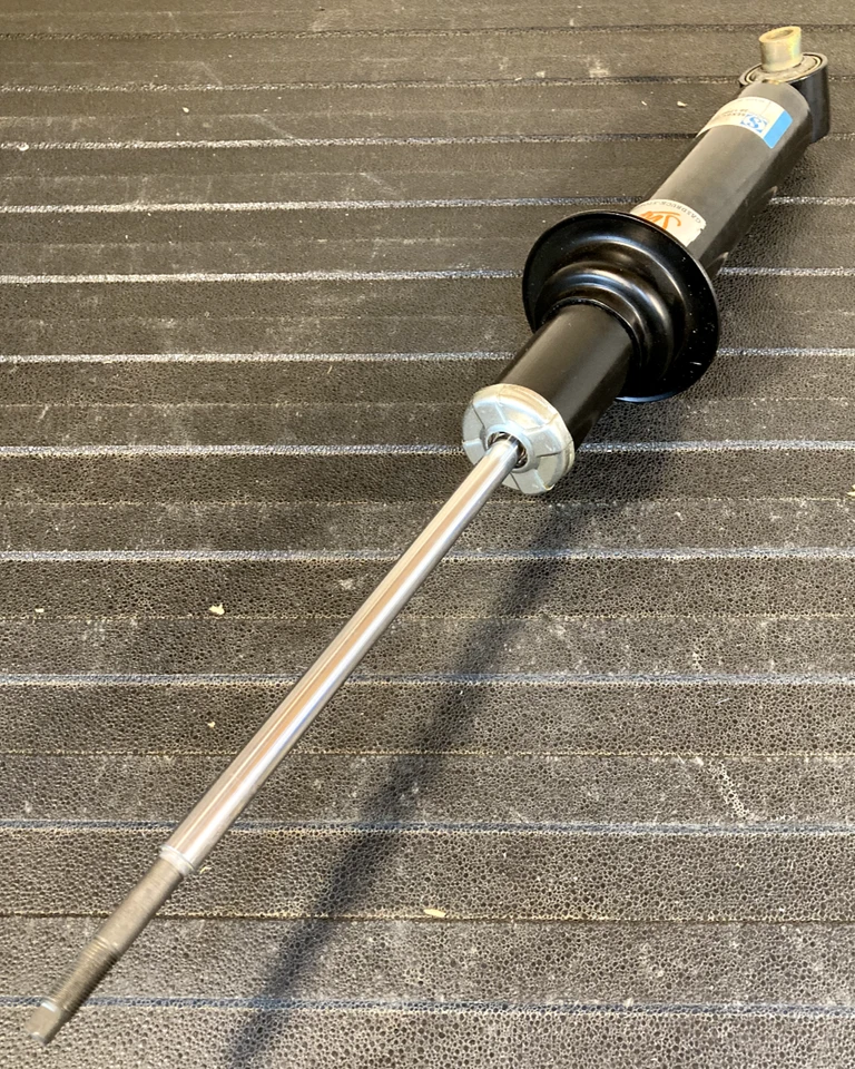 Sachs Rear Shock Absorber - 105-752 / 33521125802 - For BMW 528e, 533i & Others - Изображение 3 из 4