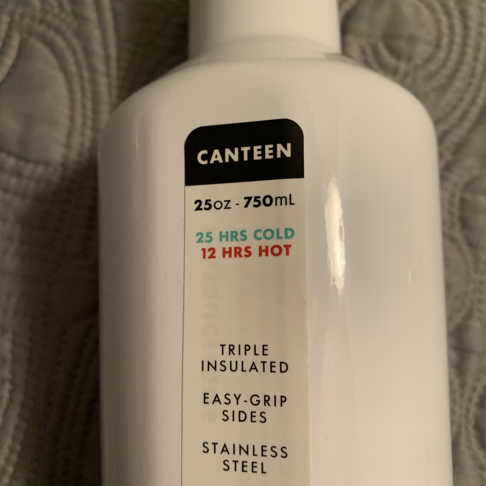 Corkcicle CUS2025GW 25 oz Stainless Steel White Water Vacuum Bottle Canteen NEW