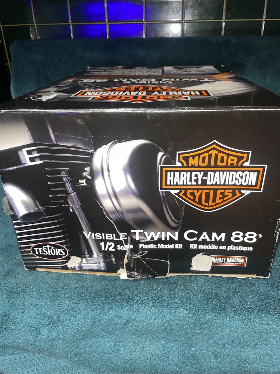 Harley Davidson 1/2 Scale Visible Twin Cam 88 Working Model Kit