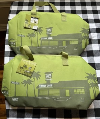 Trader Joe's Large Green Insulated Cooler Reusable Shopping Bag NWT Lot Of 2