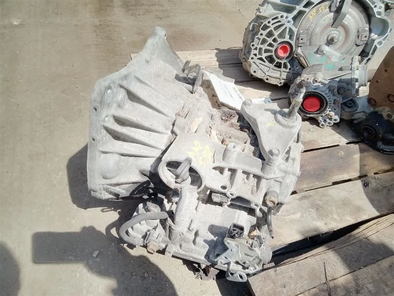 Caja de cambios de transmisión automática Nissan 1,8 L 4 velocidades RE4F03B 2008-2012 VERSA  Foto 3 de 4