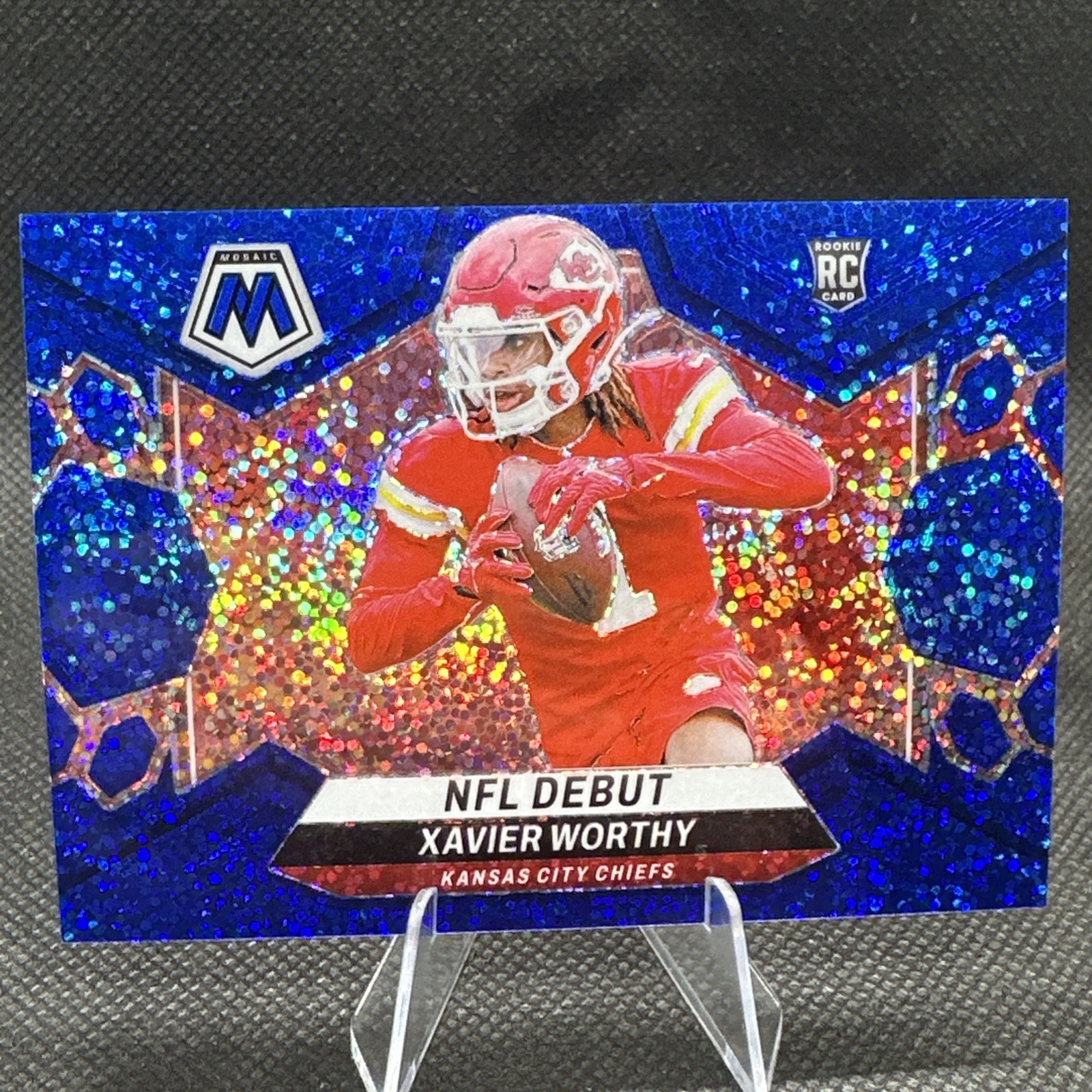 2024 Mosaic NFL Debut Blue Sparkle #285 Xavier Worthy RC /96 SSP