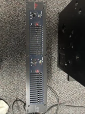 DBX Professional Products 1215 Graphic Equalizer Rack Mount