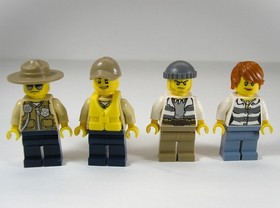 2015 LEGO Airboat with Alligator/Croc and four minifigures from set #60069