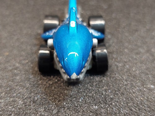 2017 Hot Wheels Street Beasts Shark Bite Blue Diecast Toy Car - Picture 2 of 7