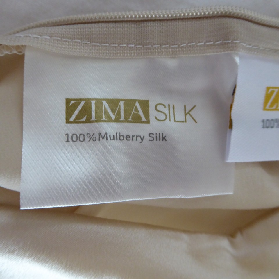 One ZIMA SILK pillowcase, 100 Mulberry silk, KING, Champagne, China
